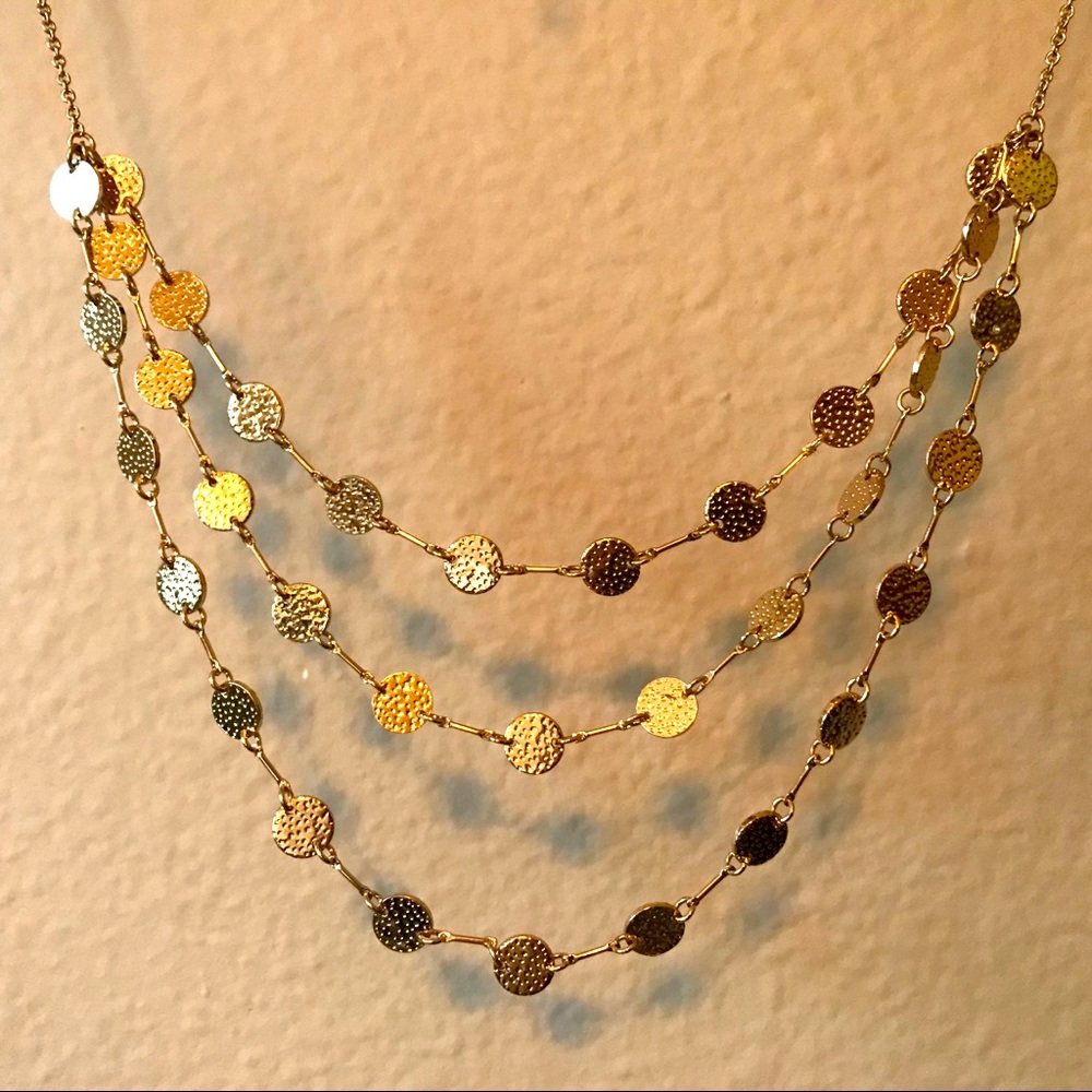 Short/Medium Layered Textured Gold Necklace